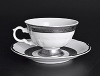 Чайная чашка с блюдцем фарфоровая (Шапо чайное или пара)