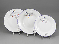 Набор фарфоровых тарелок разного размера (Садо) 18 предметов с десертной тарелкой 19 см