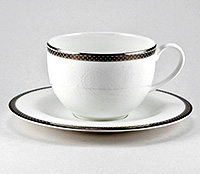 Чайная чашка с блюдцем фарфоровая (Шапо чайное или пара) 270 мл