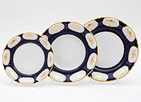 Набор фарфоровых тарелок разного размера (Садо) 18 предметов с десертной тарелкой 19 см