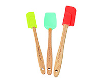 Набор силиконовых лопаток с деревянными ручками