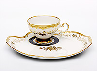 Подарочный чайный набор фарфоровый 2 предмета (чашка 210 мл+блюдо)
