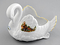 Конфетница фарфоровая (Ваза для конфет) лебедь