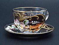 Набор чайных чашек с блюдцами из богемского стекла (Набор чайных пар или шапо)