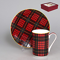 Подарочный чайный сервиз фарфоровый (кружка 370 мл и тарелка 19 см)