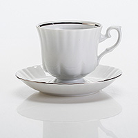 Чайная чашка с блюдцем фарфоровая (Шапо чайное или пара) 150 мл